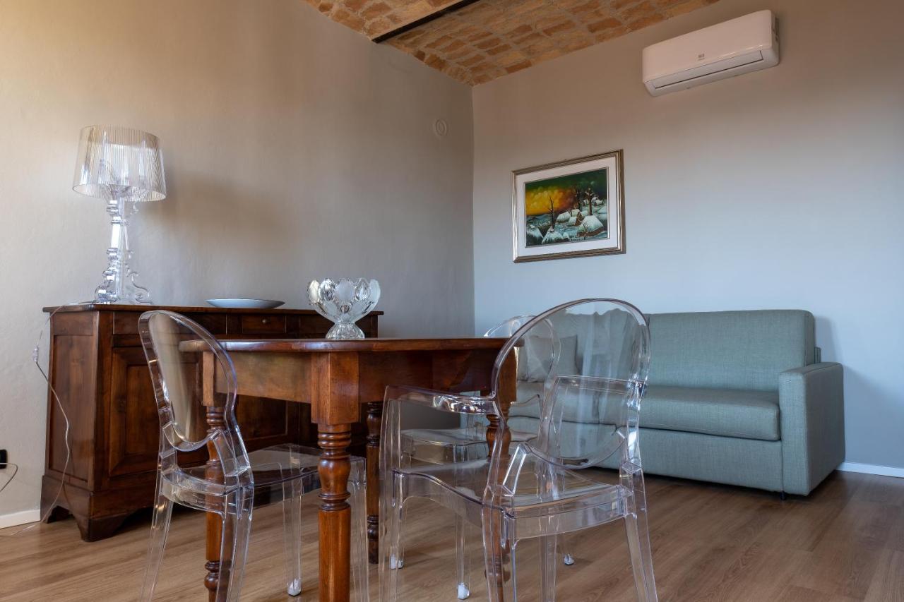 Alla Torre - Nel Cuore Del Borgo Storico Castagnole delle Lanze Esterno foto
