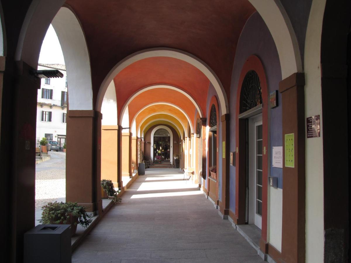 Alla Torre - Nel Cuore Del Borgo Storico Castagnole delle Lanze Esterno foto